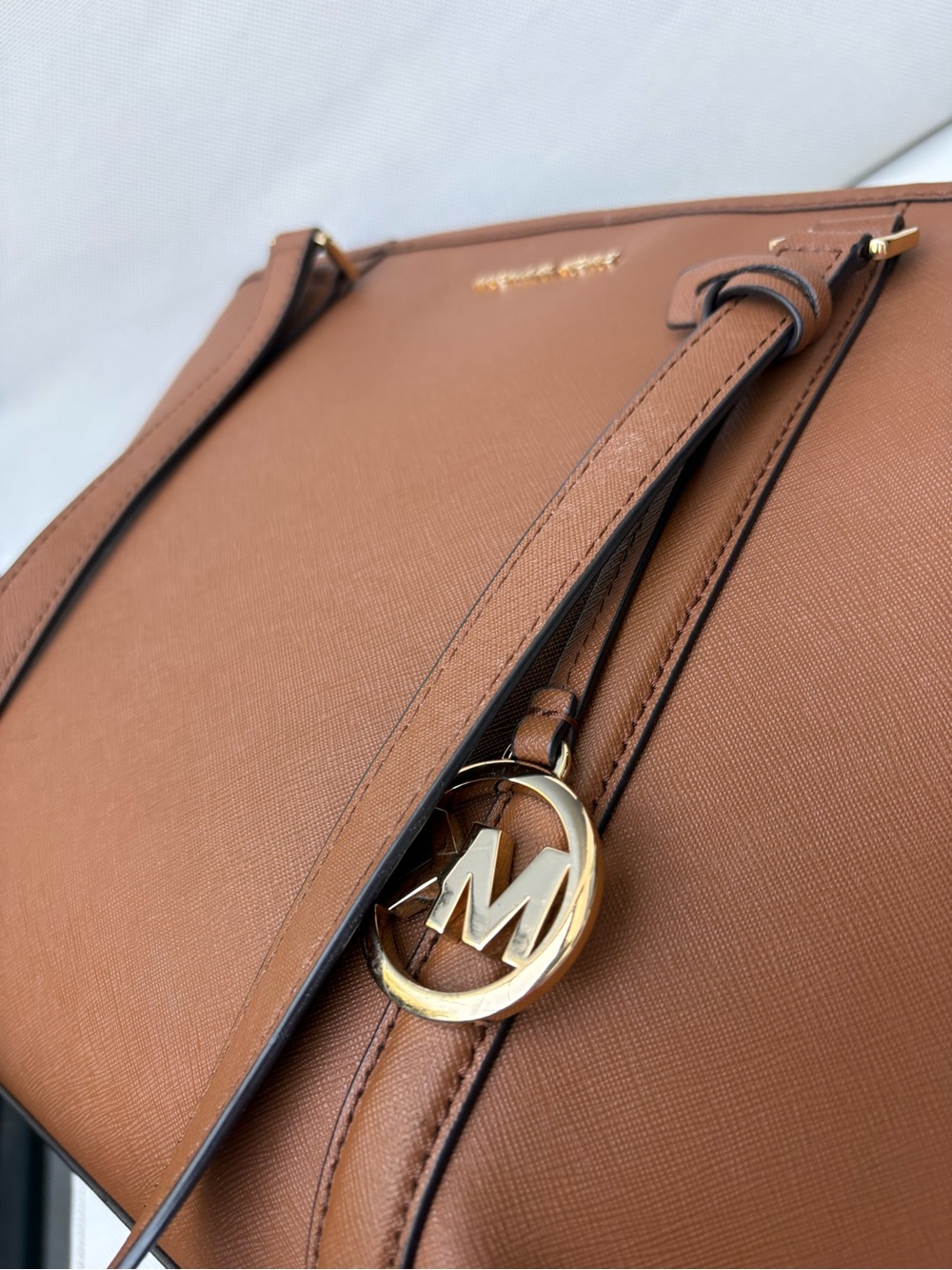 Michael Kors Chestnut Saffiano Tote with Gold Logo Charm - Picture 4 of 13